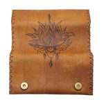 Καπνοθήκη Tαμπά Δερμάτινη Χειροποίητη Πυρογραφία Με ''Λωτό'' Casual - fmk-905